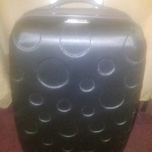 Samsonite Roll on Luggage